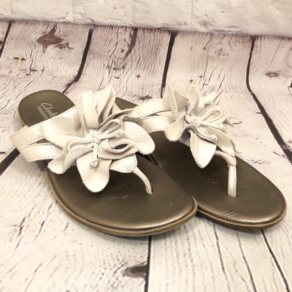 clarks bendables sandals flower